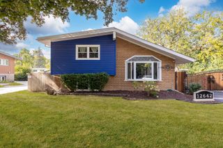 12642 S Central Avenue, Palos Heights, IL 60463