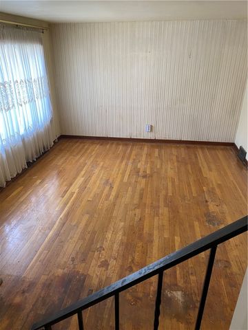 223 12th St, Sharpsburg, PA 15215