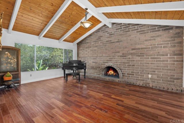 1154 Via Valle, Escondido, CA 92029