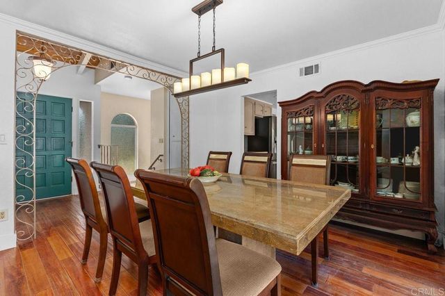 1154 Via Valle, Escondido, CA 92029
