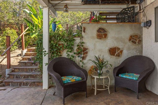 1154 Via Valle, Escondido, CA 92029