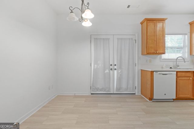 3309 Raes Creek Road BLDG 13, Marietta, GA 30008