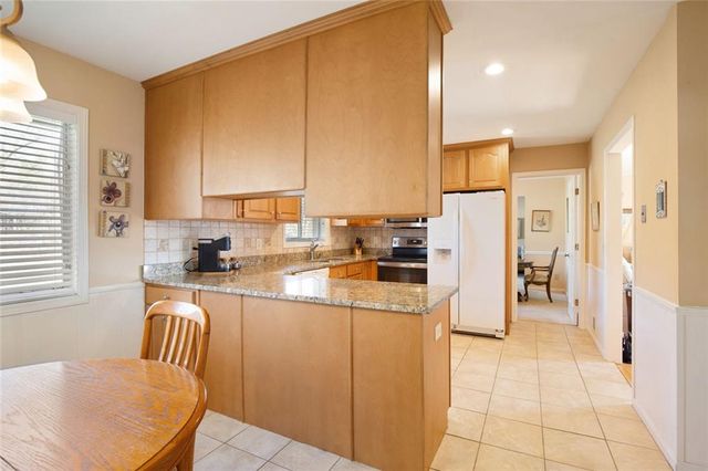 2850 Peeler Road, Dunwoody, GA 30360