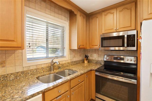 2850 Peeler Road, Dunwoody, GA 30360