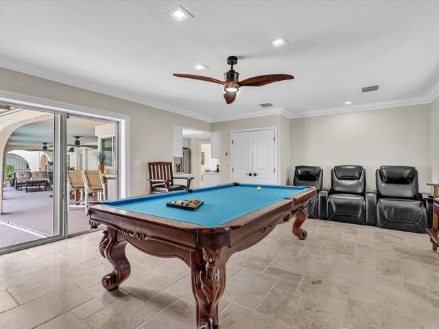 1525 SE 12th Street, Deerfield Beach, FL 33441
