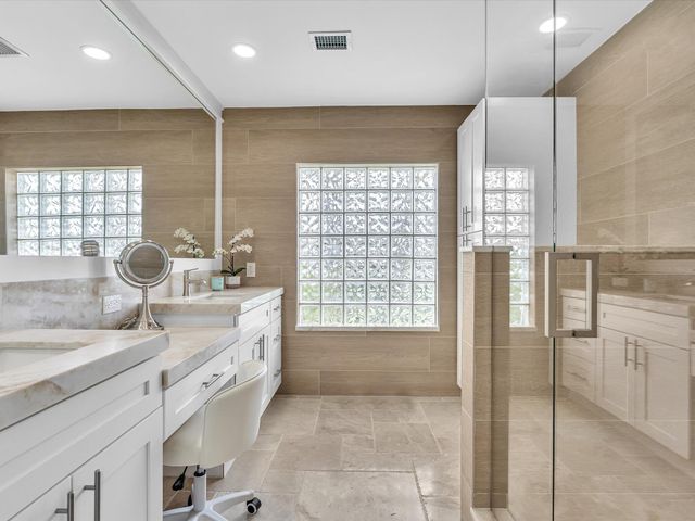 1525 SE 12th Street, Deerfield Beach, FL 33441