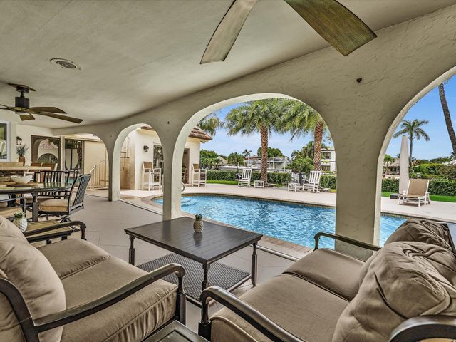 1525 SE 12th Street, Deerfield Beach, FL 33441