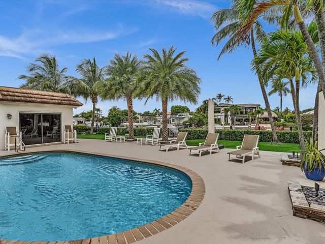 1525 SE 12th Street, Deerfield Beach, FL 33441