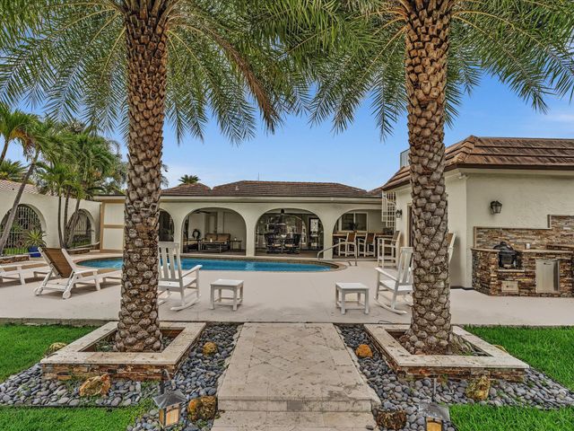 1525 SE 12th Street, Deerfield Beach, FL 33441