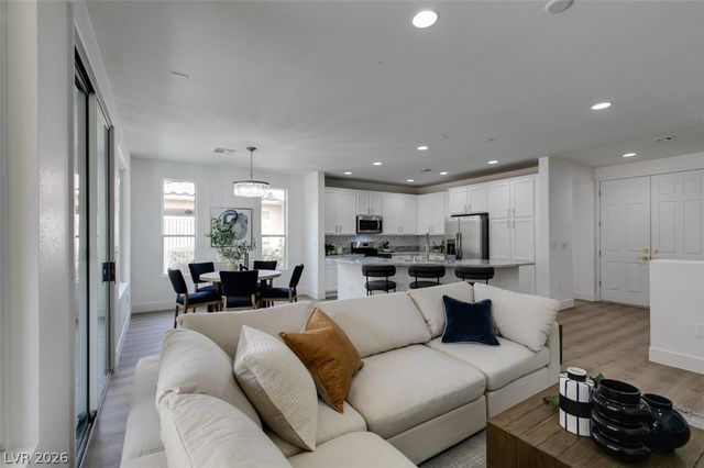 5029 Alfingo Street, Las Vegas, NV 89135