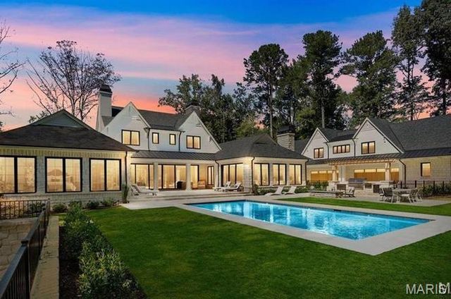 1504 TBB Kehrs Mill Road, Chesterfield, MO 63005