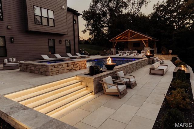 1504 TBB Kehrs Mill Road, Chesterfield, MO 63005