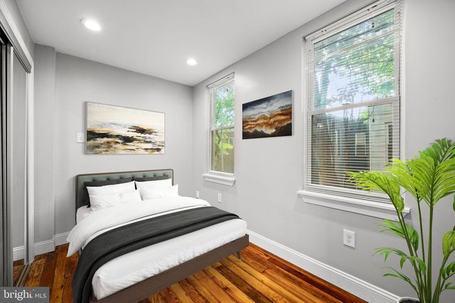 1534 S BAMBREY ST, Philadelphia, PA 19146