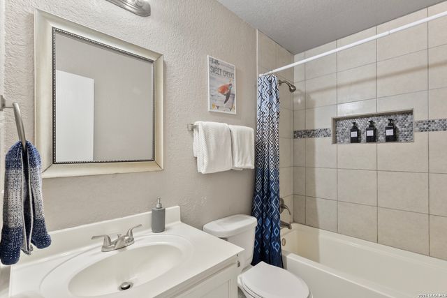 6314 Fence Crossing, San Antonio, TX 78244
