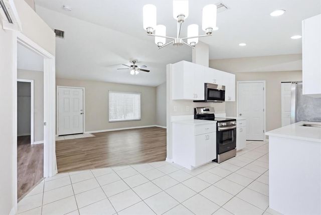 3186 MARITA AVENUE, North Port, FL 34286