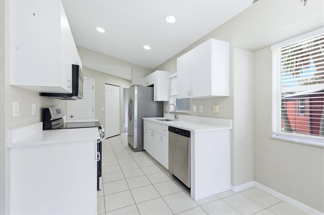 3186 MARITA AVENUE, North Port, FL 34286
