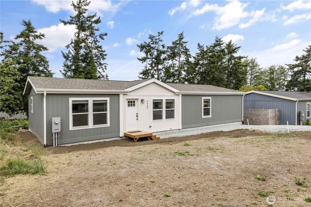 4359 Childrens Avenue, Oak Harbor, WA 98277