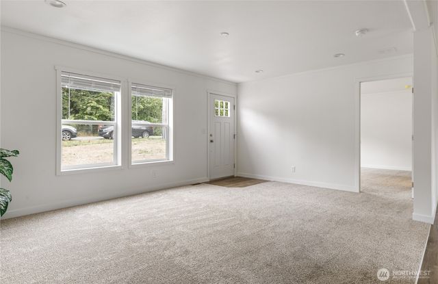 4359 Childrens Avenue, Oak Harbor, WA 98277