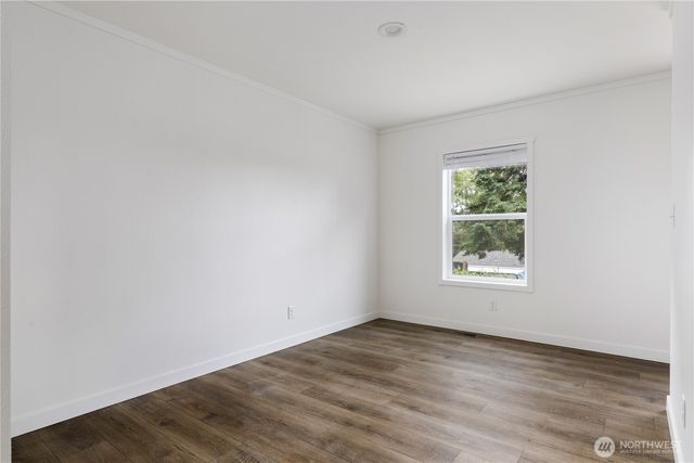 4359 Childrens Avenue, Oak Harbor, WA 98277