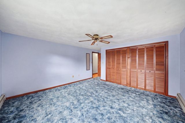 672 Shawsheen St, Tewksbury, MA 01876