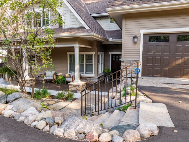 5670 Fairlawn Shores Trail SE, Prior Lake, MN 55372