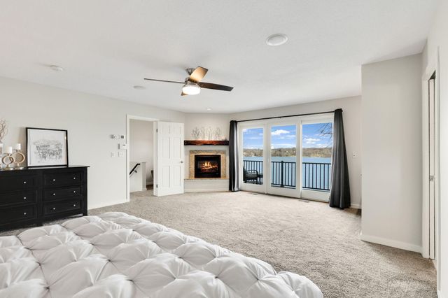 5670 Fairlawn Shores Trail SE, Prior Lake, MN 55372