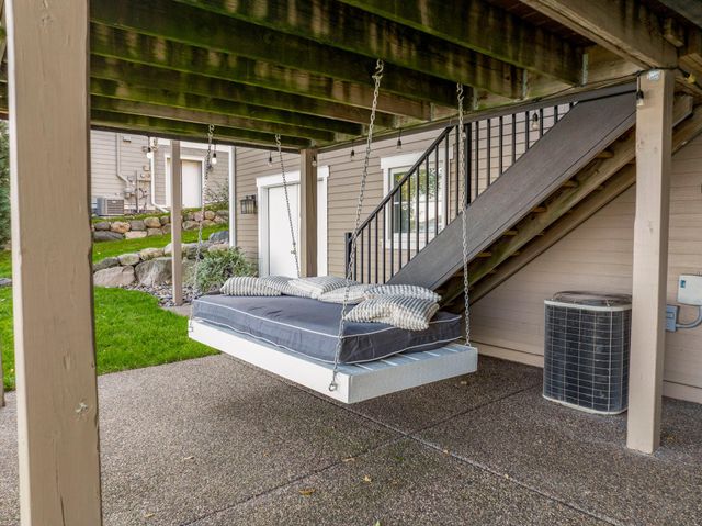 5670 Fairlawn Shores Trail SE, Prior Lake, MN 55372