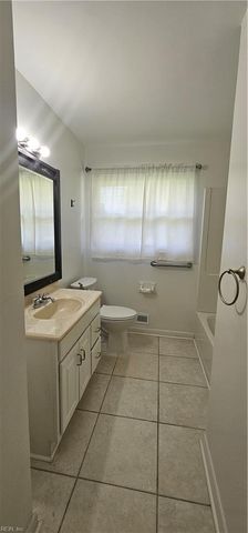 3520 Gamage DR, Norfolk, VA 23518