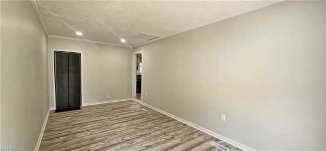 3520 Gamage DR, Norfolk, VA 23518