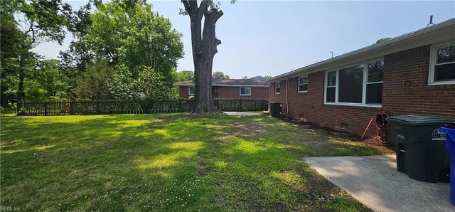 3520 Gamage DR, Norfolk, VA 23518