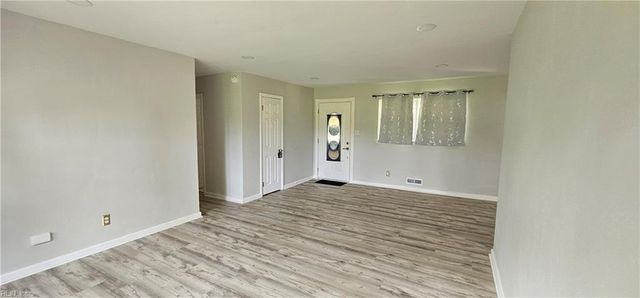 3520 Gamage DR, Norfolk, VA 23518