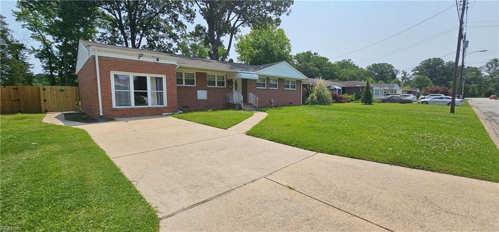 3520 Gamage DR, Norfolk, VA 23518