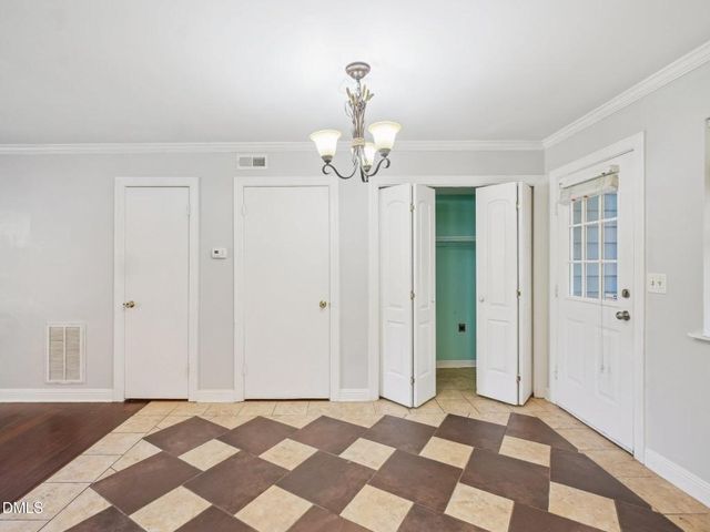 2146 Charles Street Apt 37, Durham, NC 27707