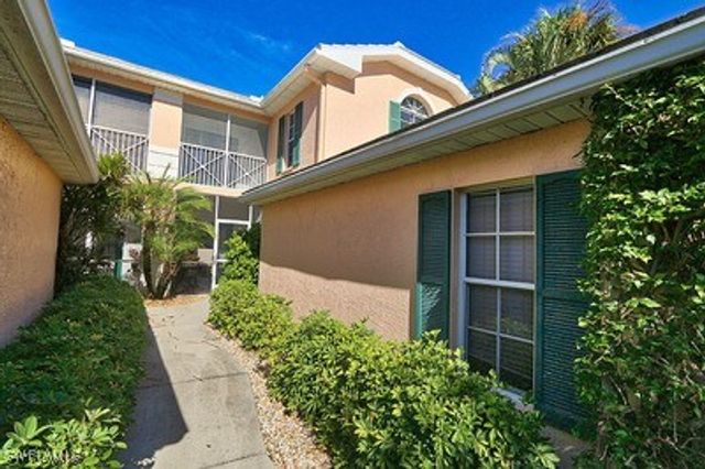 7058 Barrington CIR 102, Naples, FL 34108