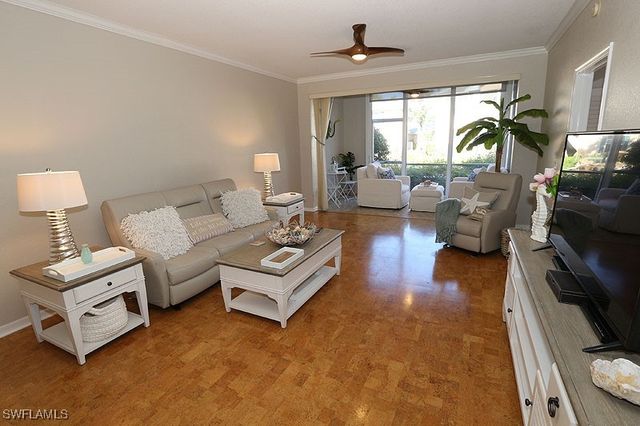 7058 Barrington CIR 102, Naples, FL 34108