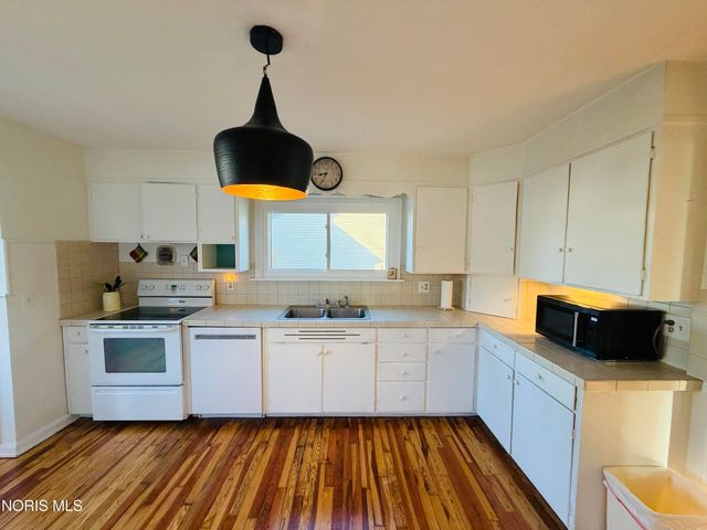 508 Ralston Avenue, Defiance, OH 43512