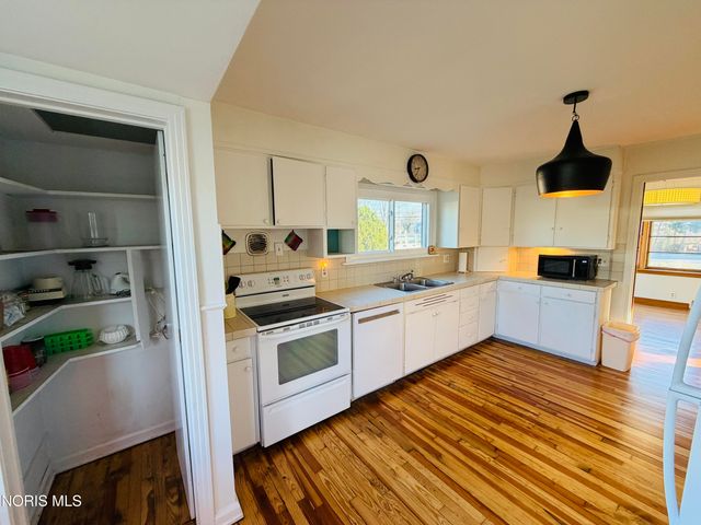 508 Ralston Avenue, Defiance, OH 43512