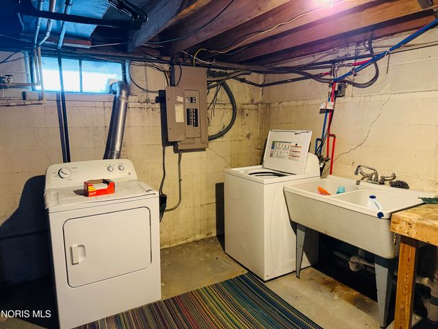 508 Ralston Avenue, Defiance, OH 43512