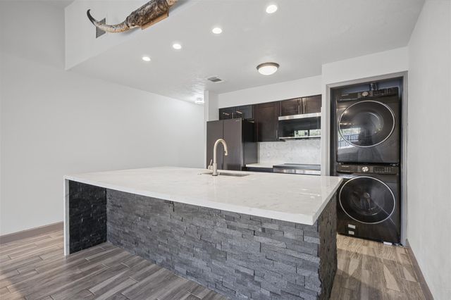 801 River Road 112F, Montgomery, TX 77356