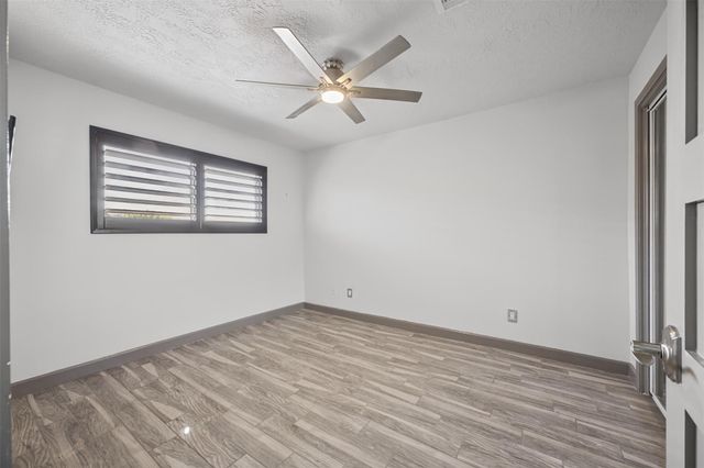 801 River Road 112F, Montgomery, TX 77356