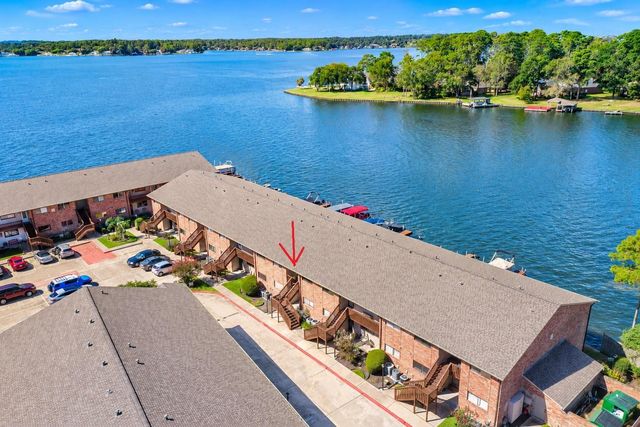 801 River Road 112F, Montgomery, TX 77356