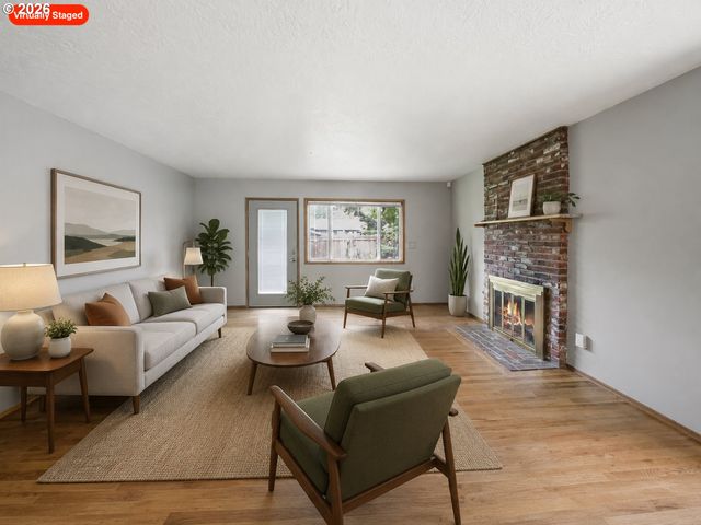 12910 Se CENTER St, Portland, OR 97236