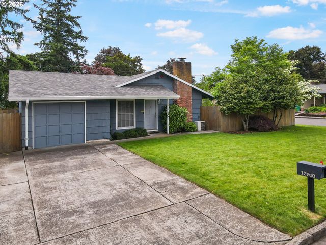 12910 Se CENTER St, Portland, OR 97236