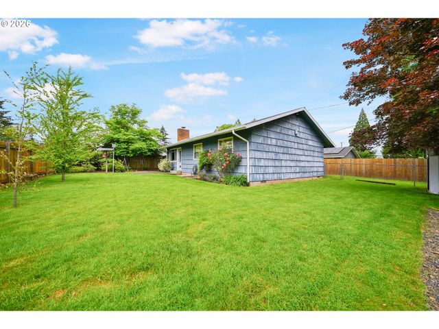 12910 Se CENTER St, Portland, OR 97236