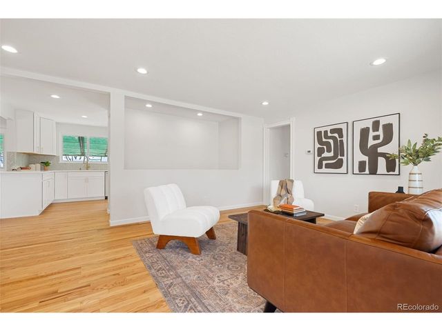 7426 Skyline Dr, Westminster, CO 80030