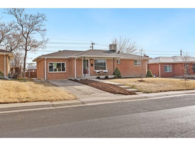 7426 Skyline Dr, Westminster, CO 80030