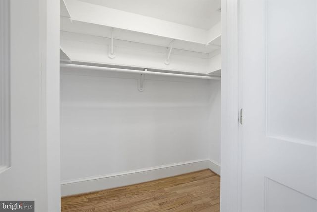 1526 N EDGEWOOD ST, Arlington, VA 22201