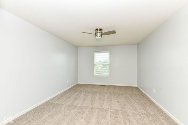 11946 Eaglerun Way, Zionsville, IN 46077