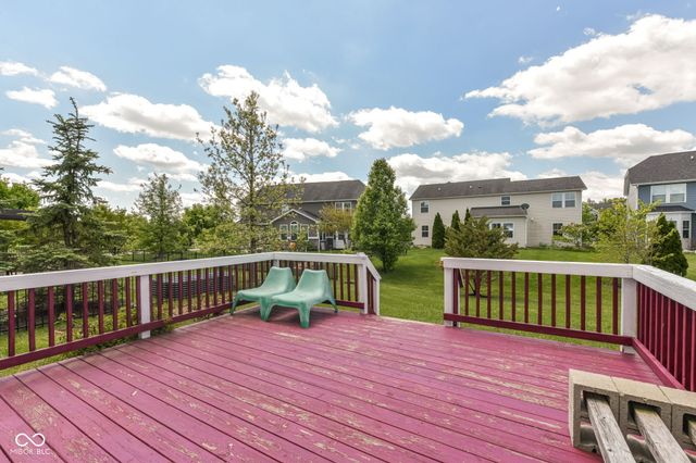 11946 Eaglerun Way, Zionsville, IN 46077