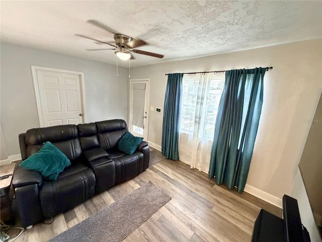 1185 S JOHNSON AVENUE, Bartow, FL 33830